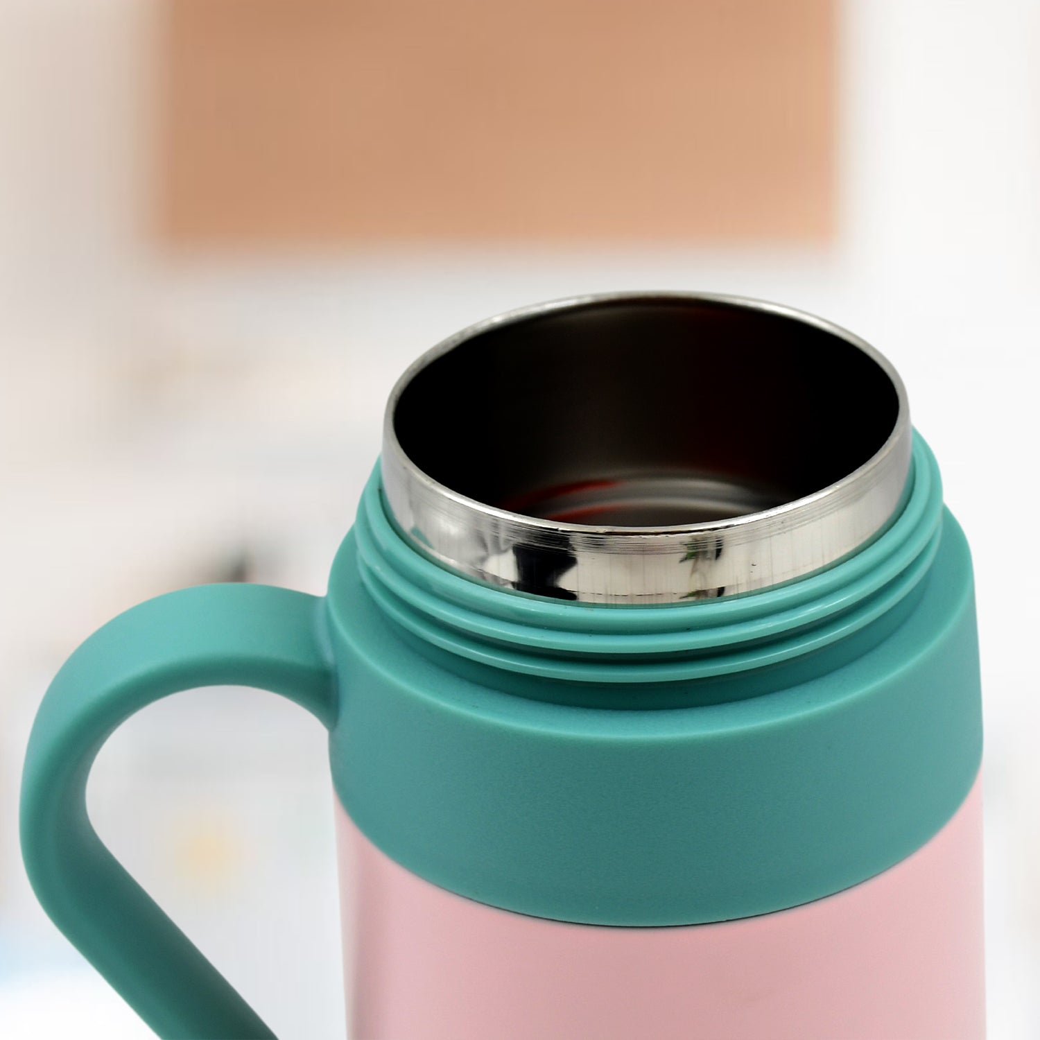 Stylish Water Bottle Stylish Water Bottle